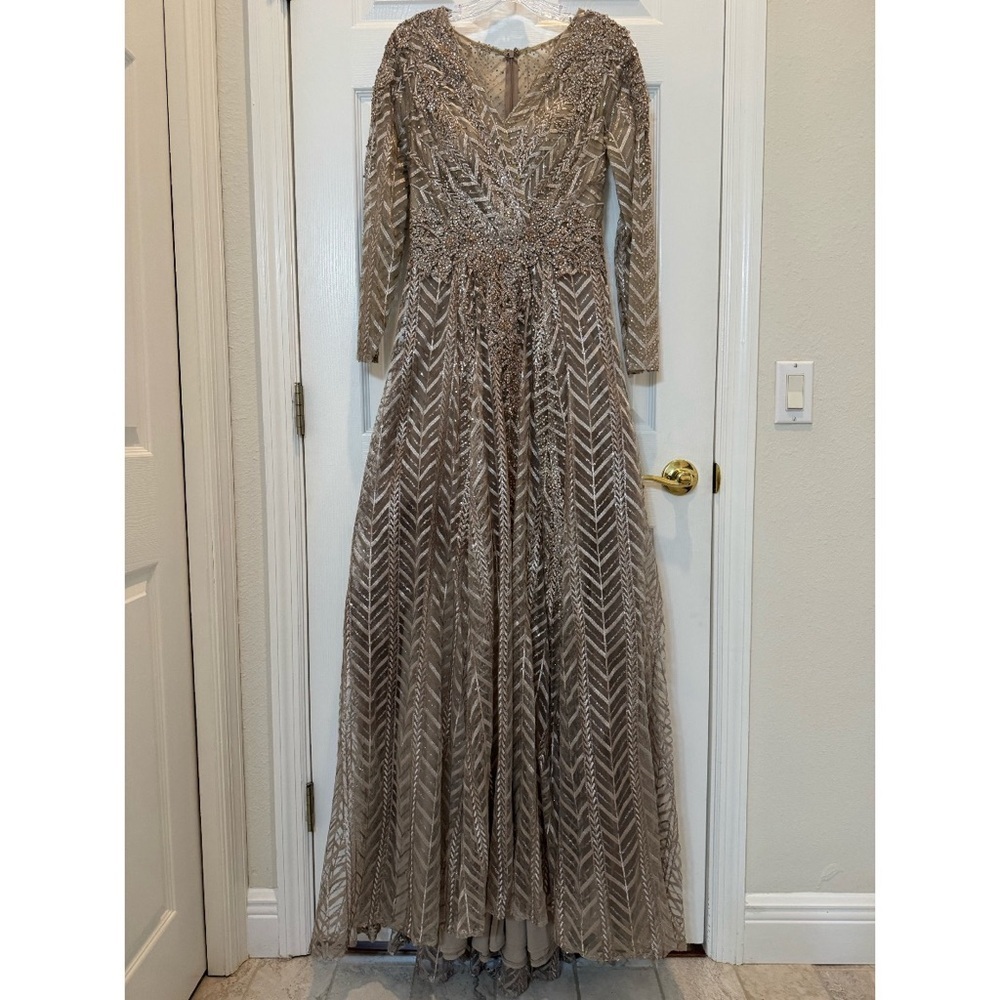 Mac Duggal 20189 Embellished Illusion Long Sleeve Wrap Over A Line Gown Sz 4 NWT - Picture 4 of 14